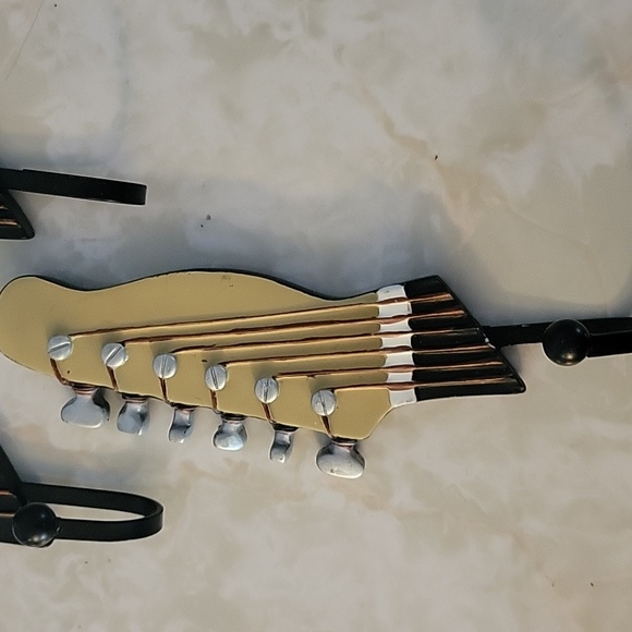 3 piece hanging guitar hooks - Picture 4 of 5